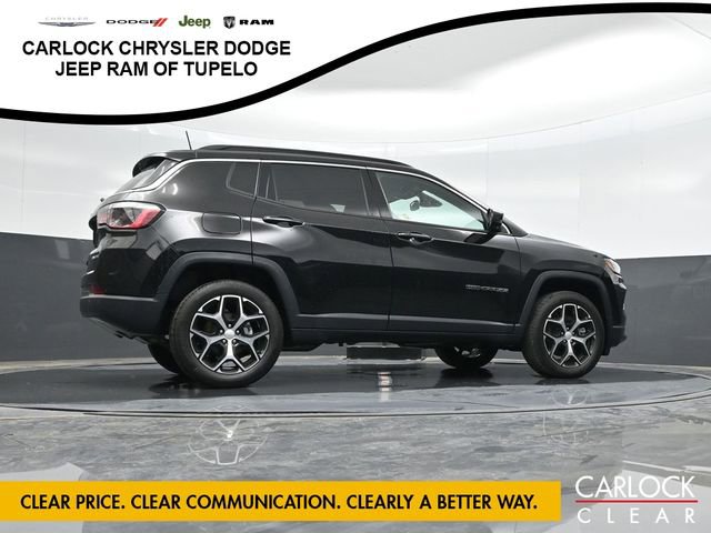Used 2024 Jeep Compass Limited image 34