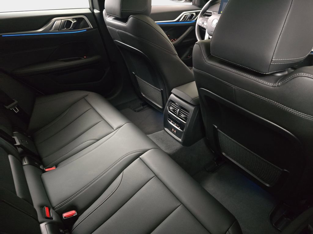 Used 2023 BMW i4 eDrive35 w/ Premium Package image 13