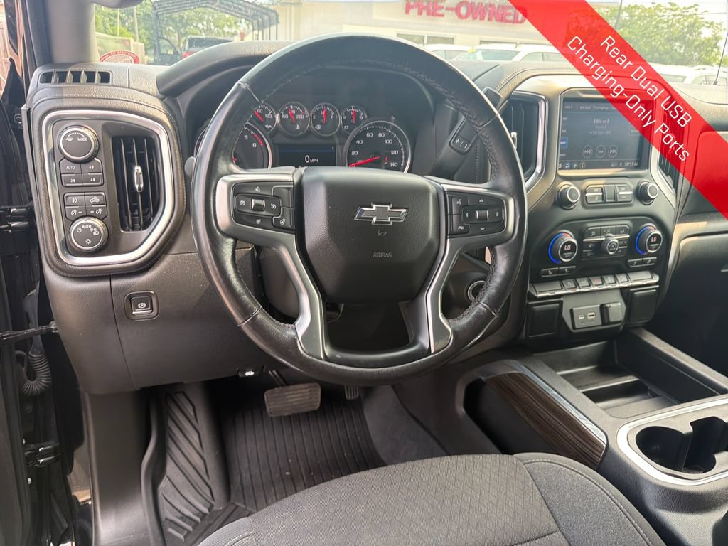 Used 2022 Chevrolet Silverado 1500 RST AWD/4WD image 16