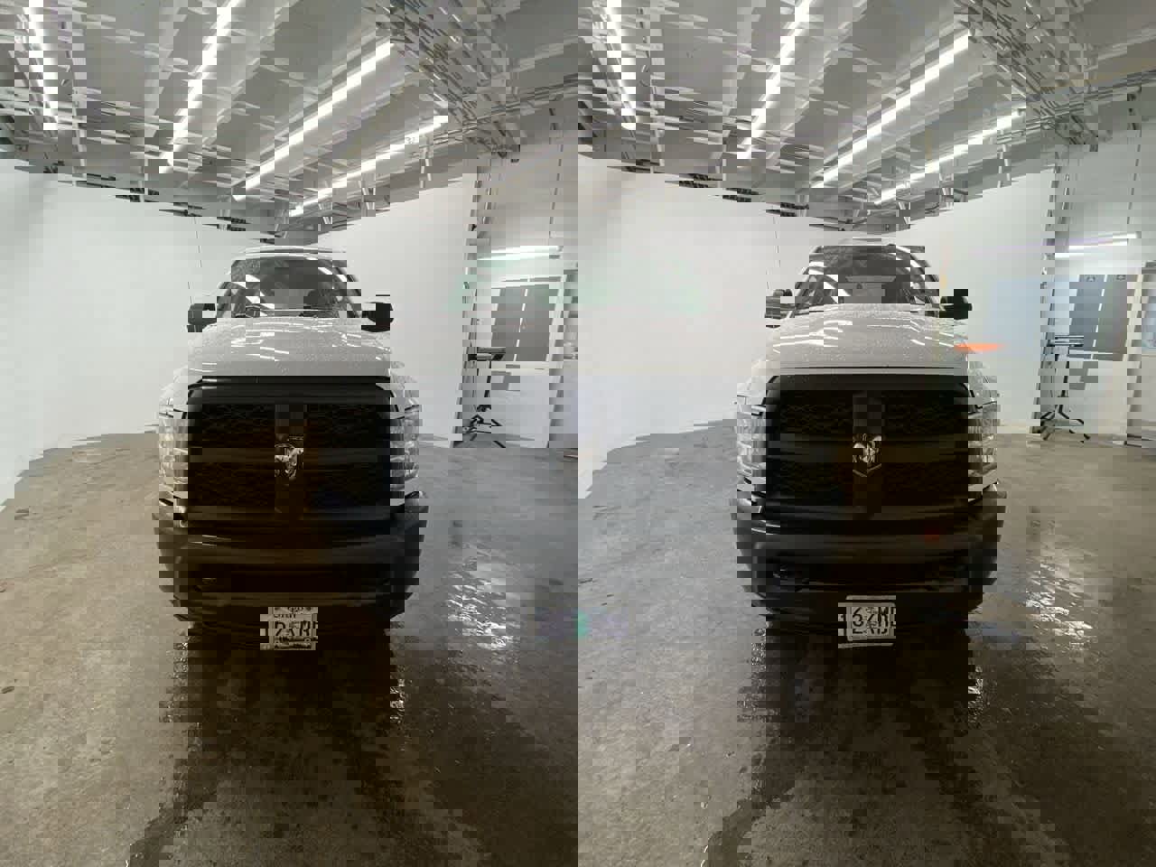 Used 2017 RAM 3500 Tradesman w/ Popular Equipment Group image 9