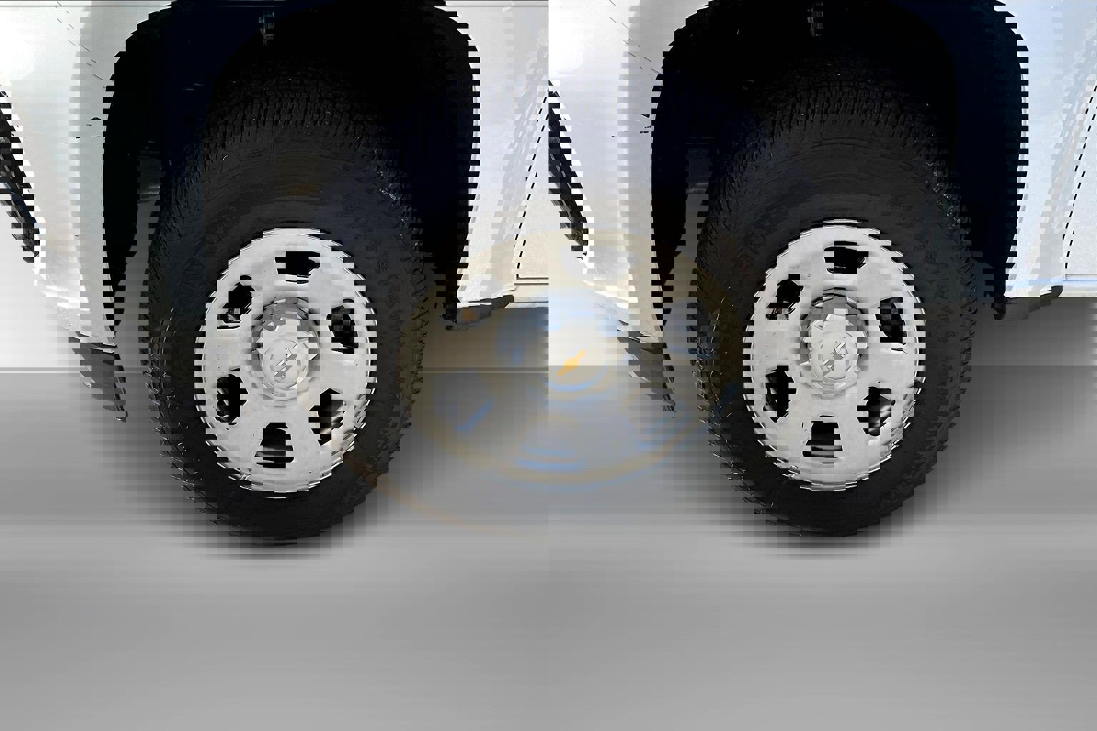 Used 2022 Chevrolet Colorado W/T w/ WT Convenience Package image 2