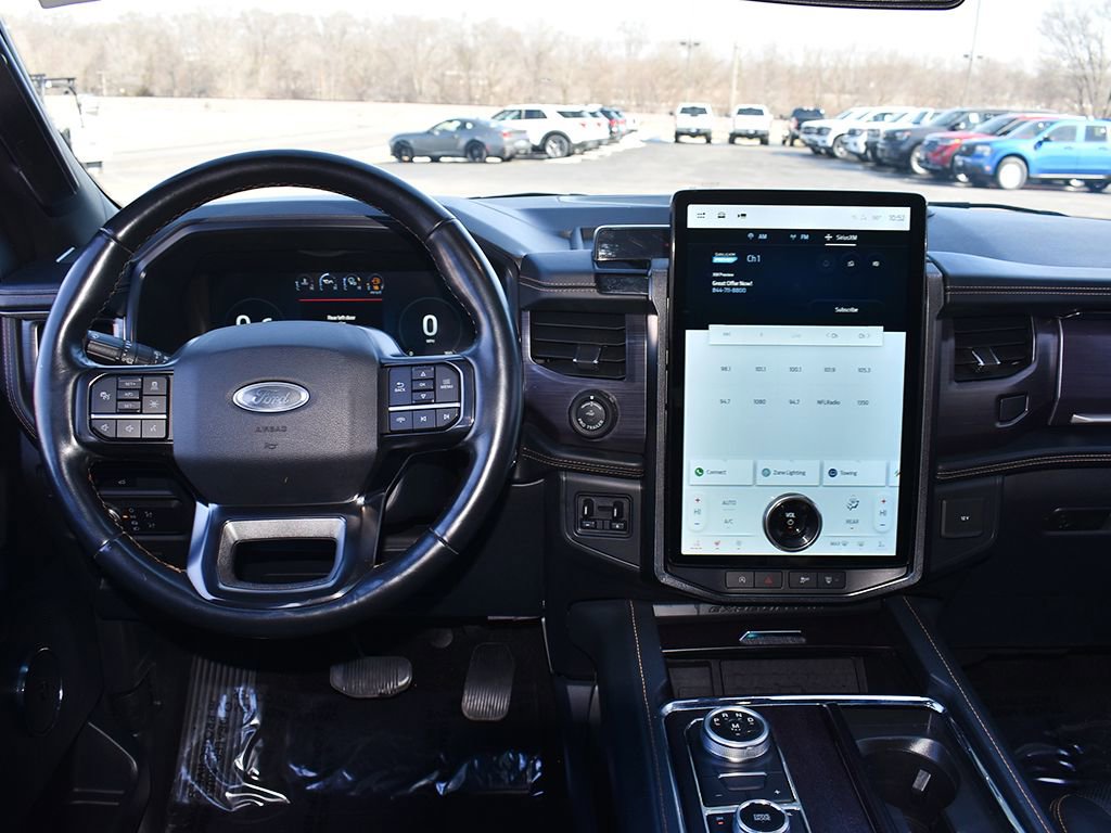 Used 2022 Ford Expedition Max Platinum AWD/4WD image 19