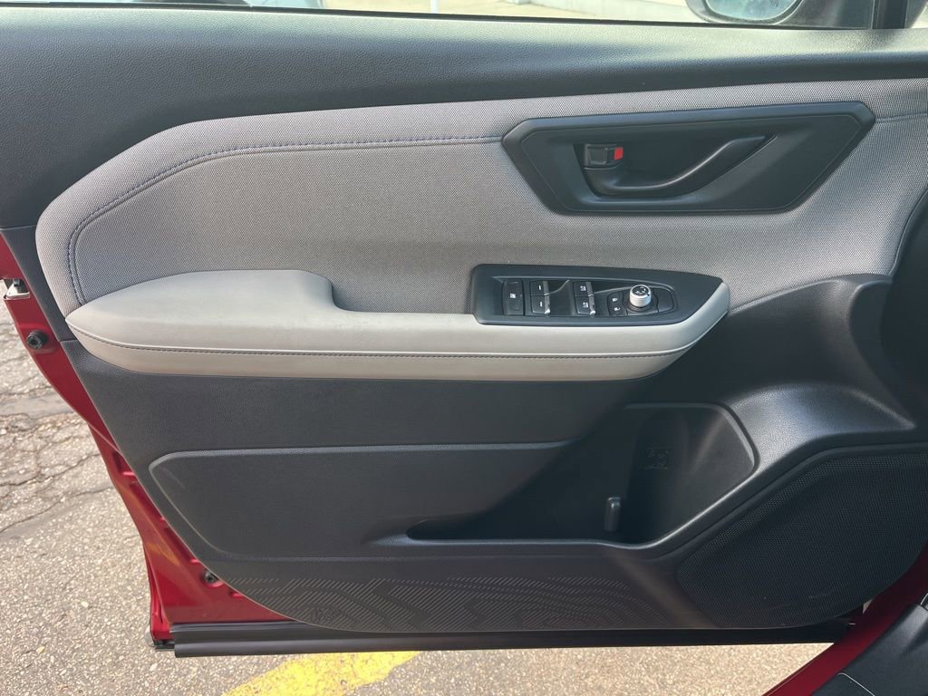 Certified 2025 Subaru Forester Premium image 23