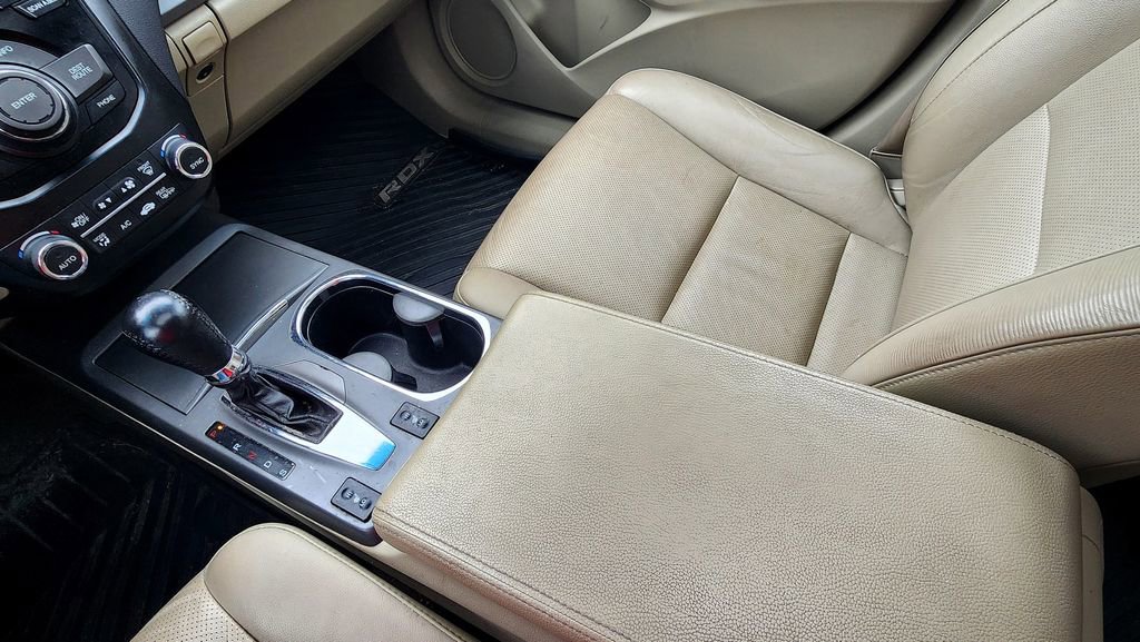 Used 2015 Acura RDX AWD w/ Technology Package image 28