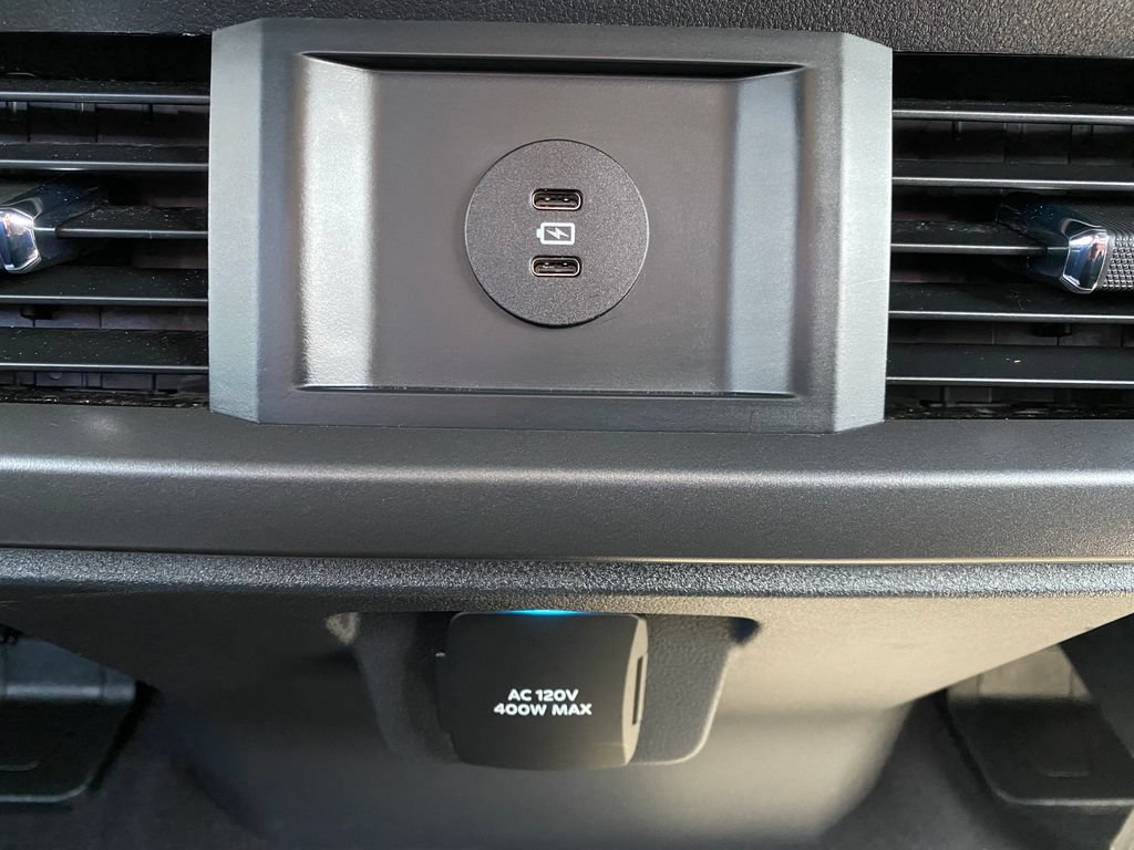 Used 2025 Ford F150 Lariat AWD/4WD image 20