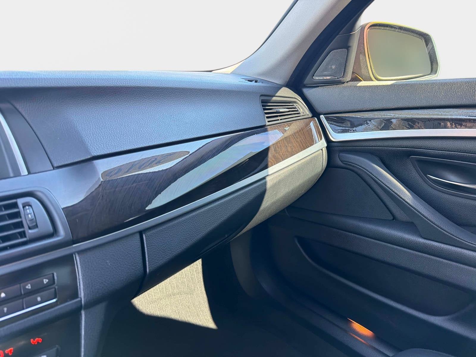Used 2016 BMW 535i Sedan RWD image 22