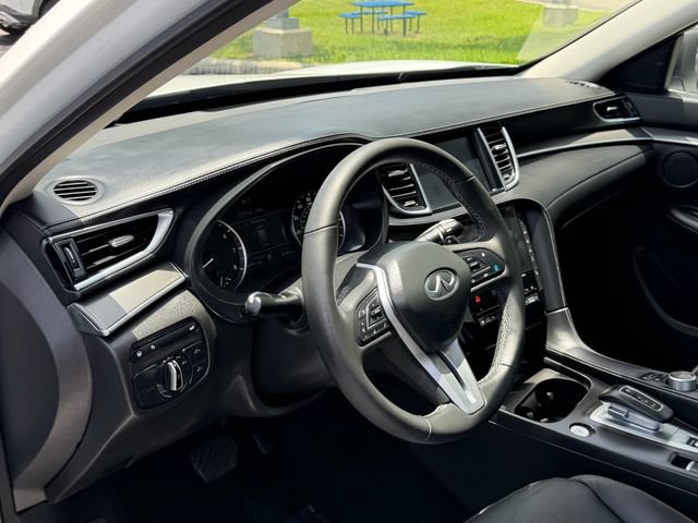 Used 2024 INFINITI QX50 Luxe FWD image 11