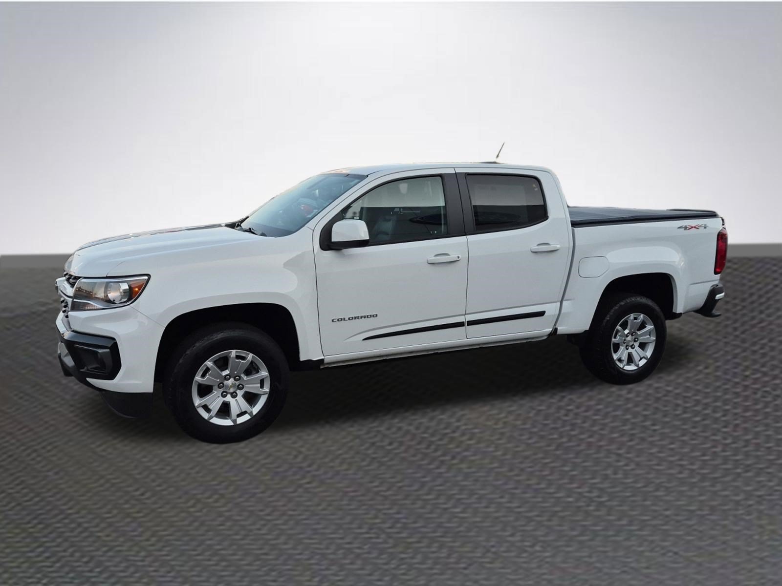 Used 2022 Chevrolet Colorado LT w/ Luxury Package AWD/4WD image 2