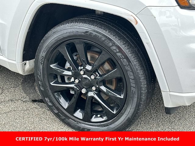 Used 2020 Jeep Grand Cherokee Altitude AWD/4WD image 8