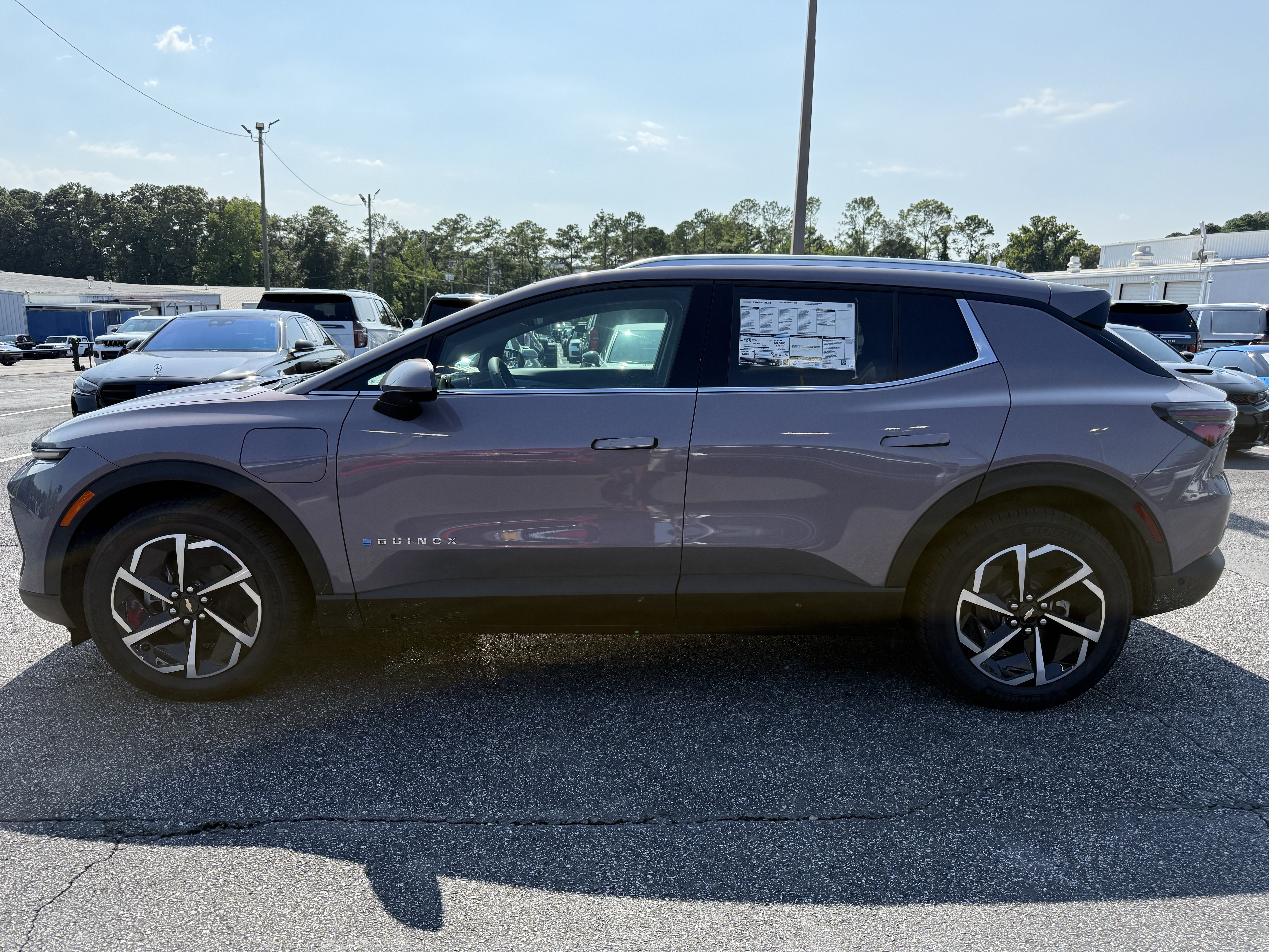 New 2026 Chevrolet Equinox EV LT FWD image 7