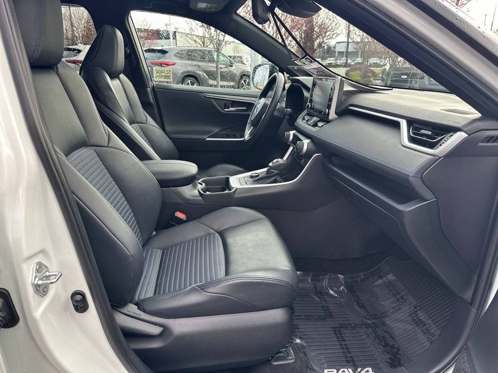 Certified 2020 Toyota RAV4 XSE image 17