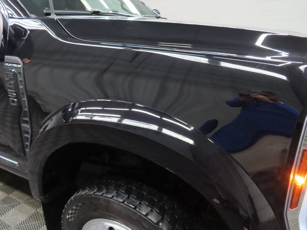 Used 2025 Ford F450 Platinum AWD/4WD image 39