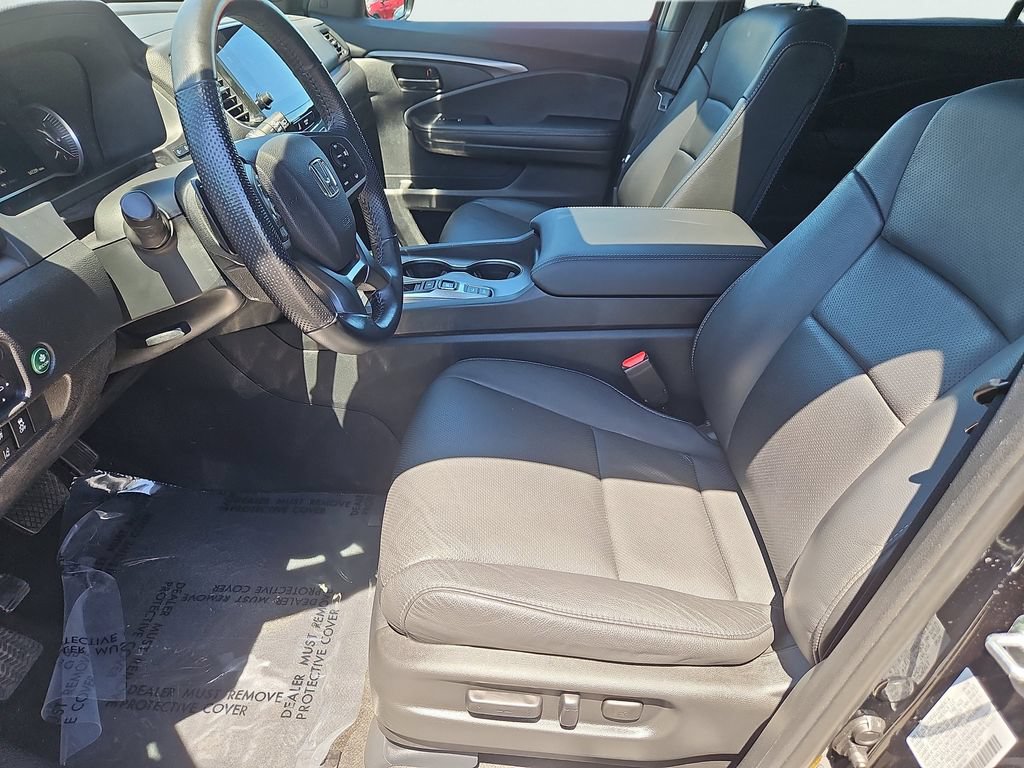 Certified 2024 Honda Passport EX-L image 30