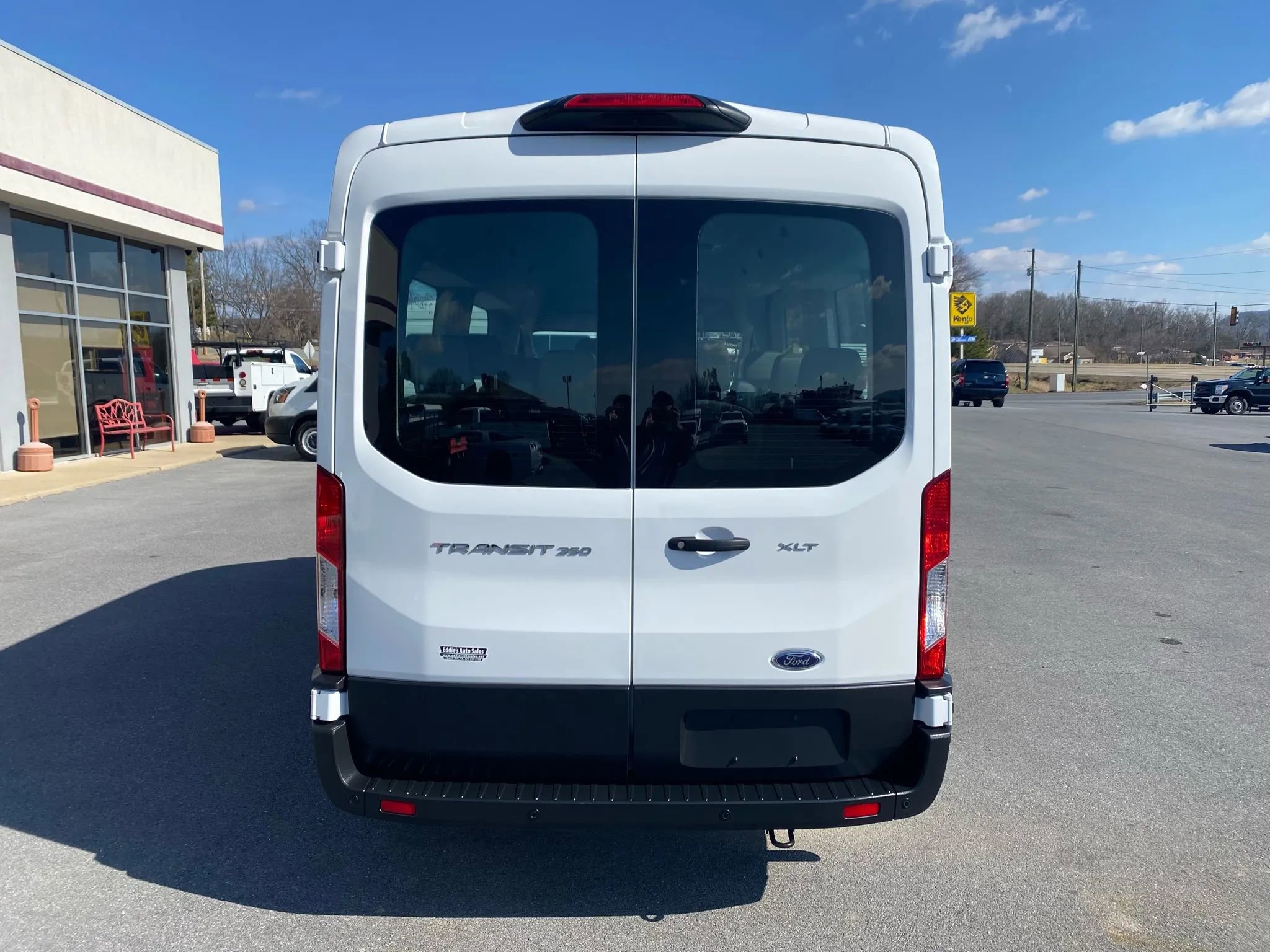 Used 2022 Ford Transit 350 XLT RWD image 6