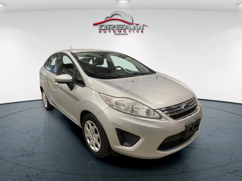 Used 2012 Ford Fiesta SE FWD image 1
