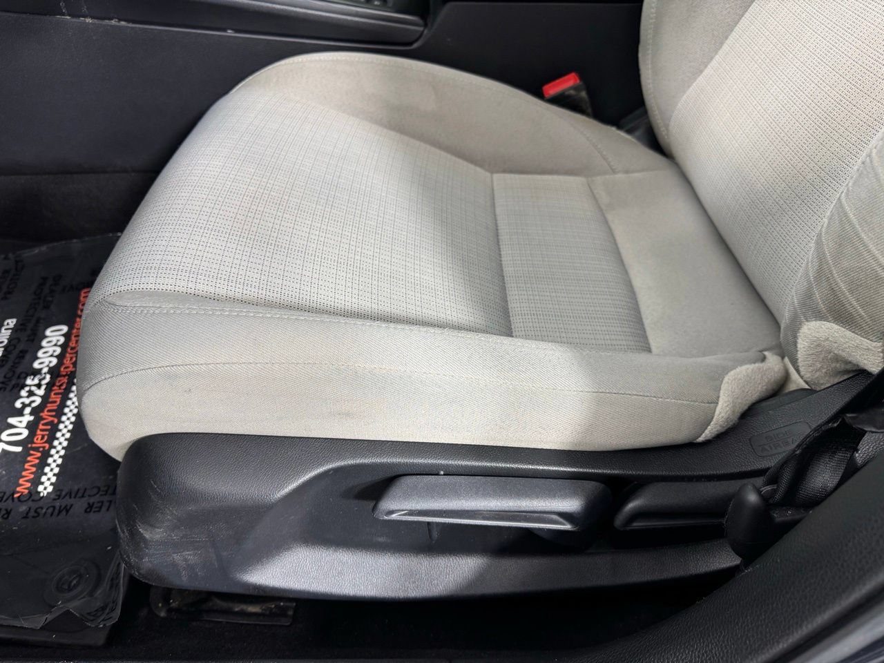 Used 2023 Honda Civic LX image 11