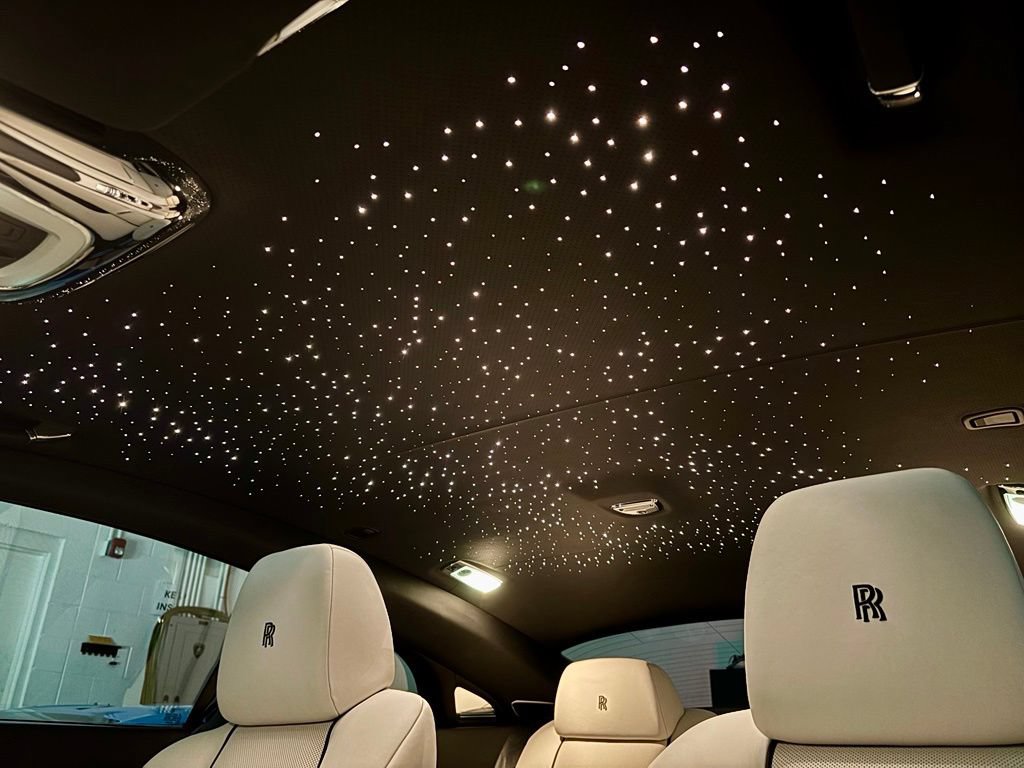 Used 2020 Rolls-Royce Wraith RWD image 27