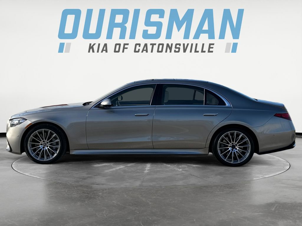 Used 2021 Mercedes-Benz S 580 4MATIC Sedan image 3
