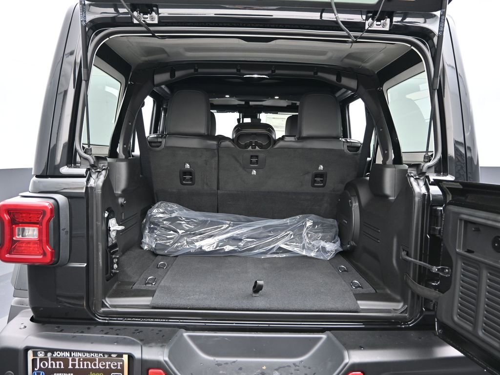 New 2025 Jeep Wrangler Unlimited Rubicon 392 image 15