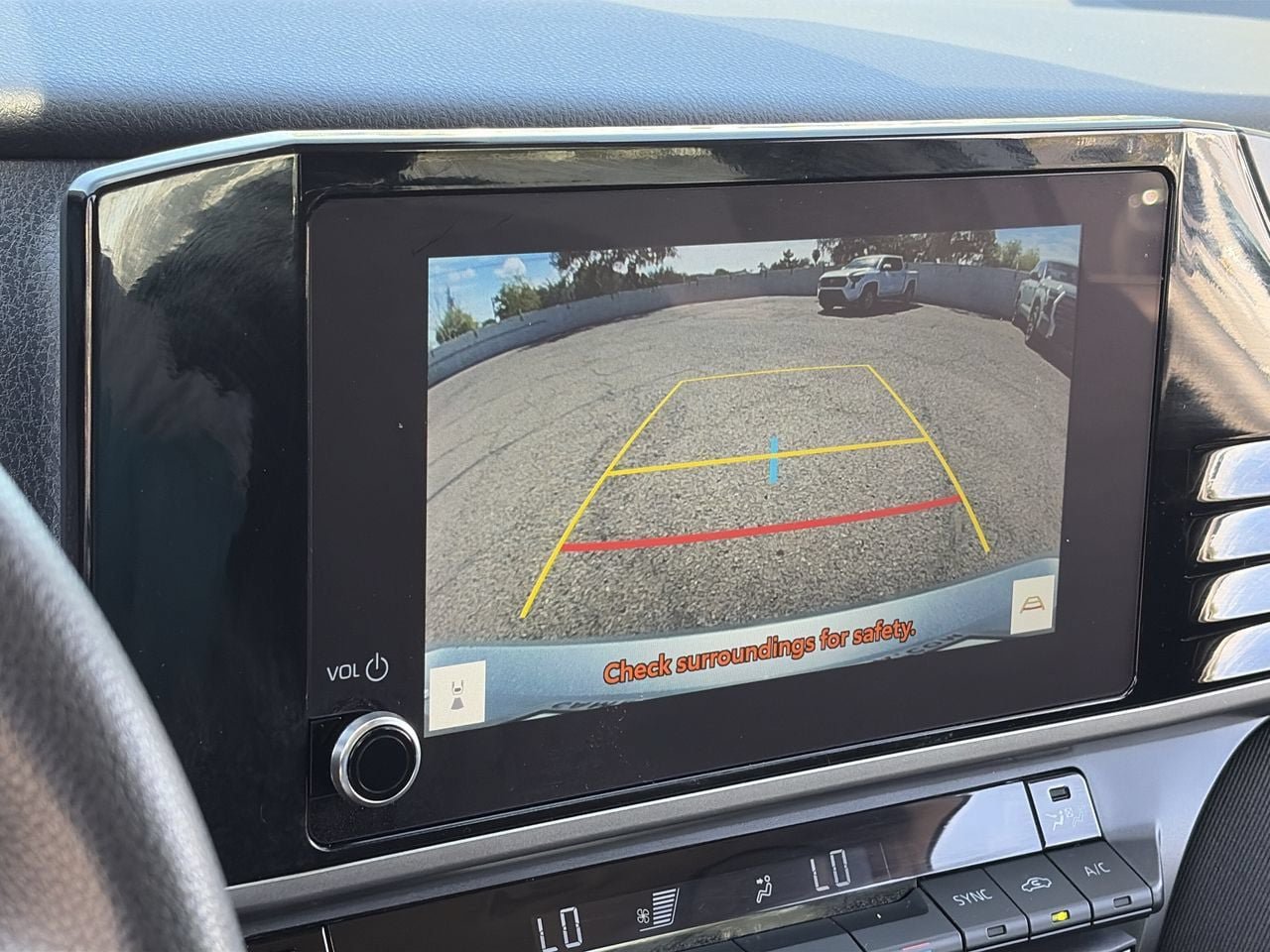 Used 2025 Toyota Camry LE FWD image 15