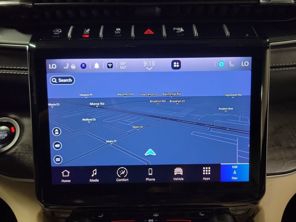 Used 2024 Jeep Grand Cherokee Limited AWD/4WD image 19