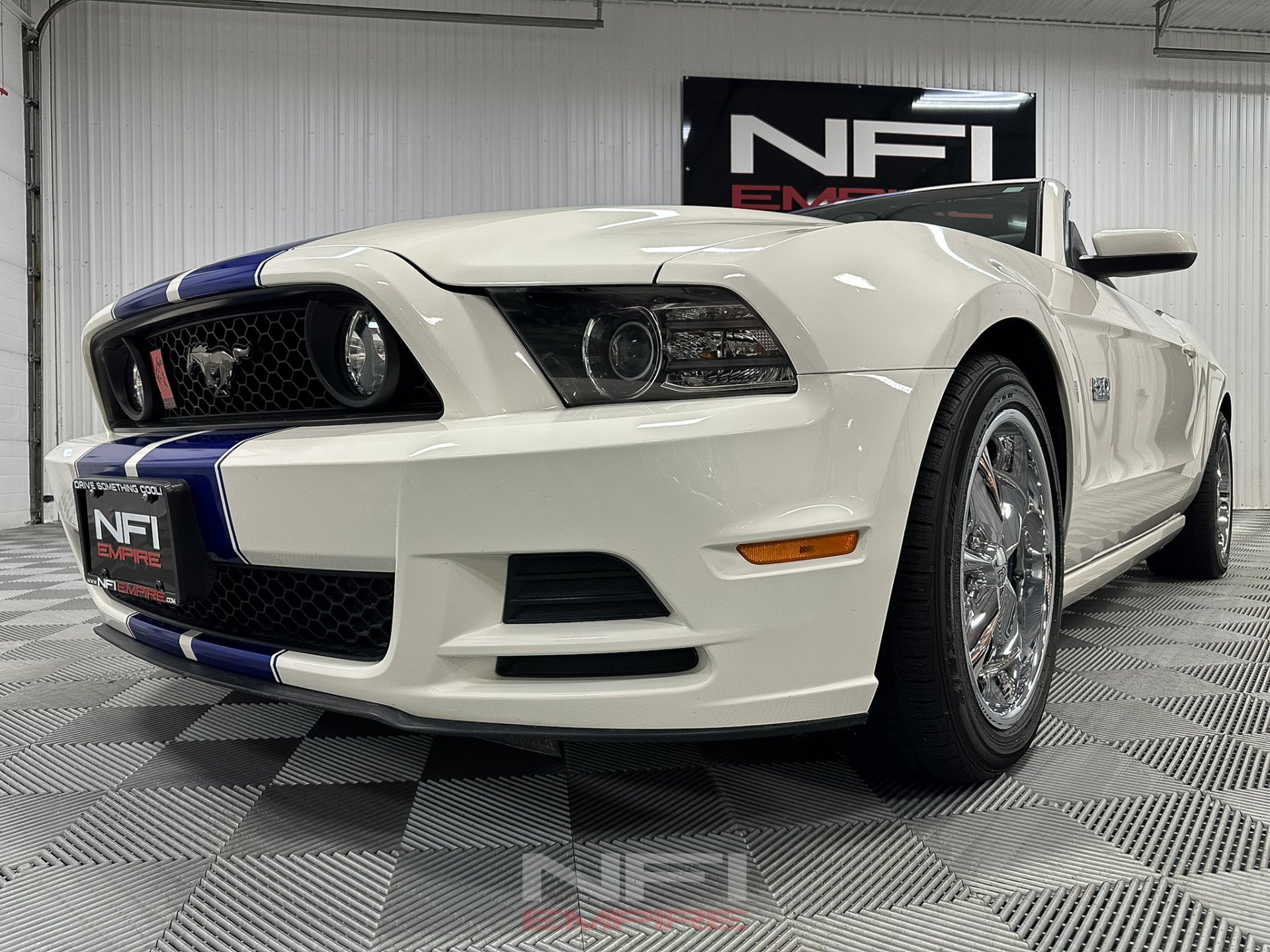 Used 2013 Ford Mustang GT Premium w/ Security Pkg image 29