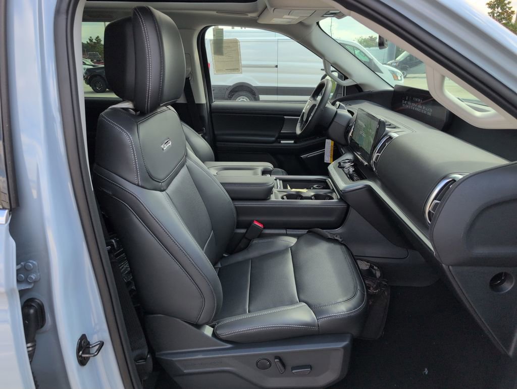 New 2026 Ford Expedition Platinum AWD/4WD image 15