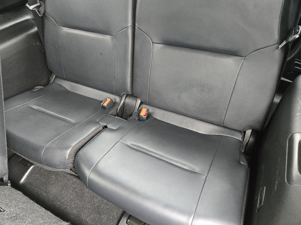 Used 2024 Mitsubishi Outlander SE image 29