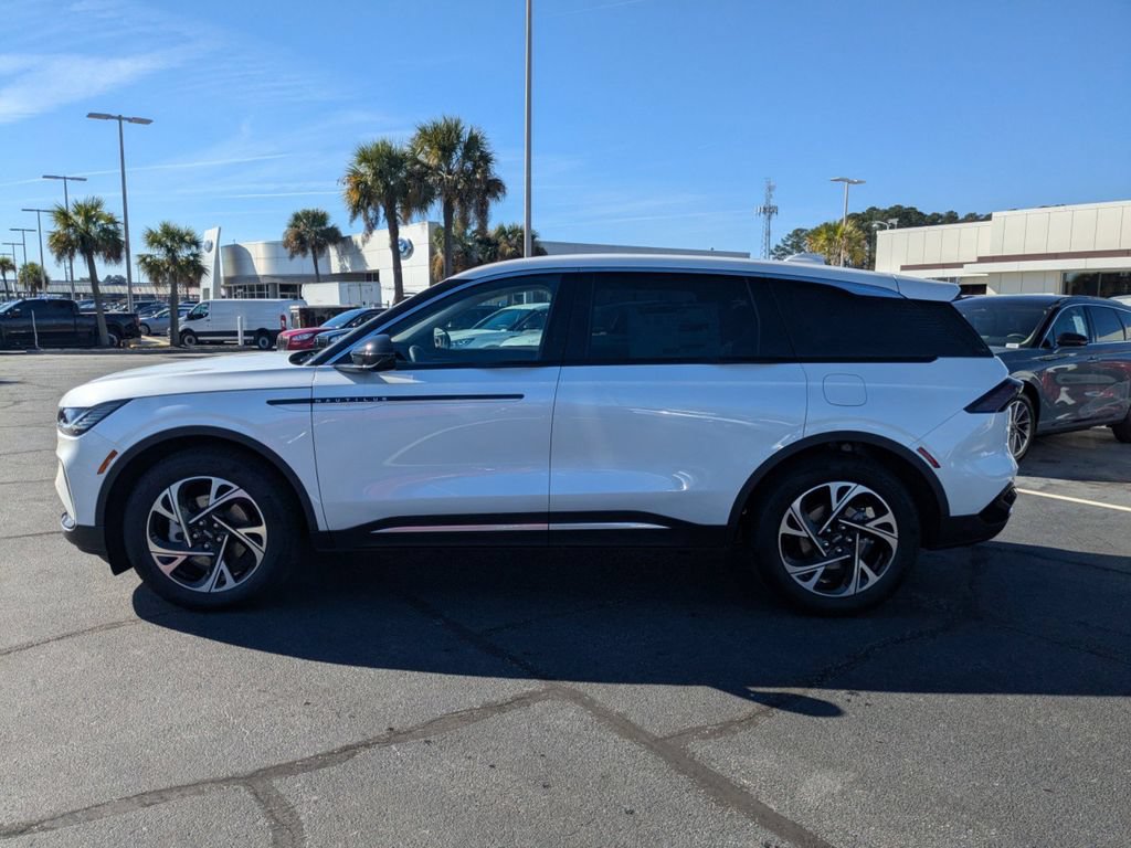 New 2026 Lincoln Nautilus Premier w/ Equipment Group 102A AWD/4WD image 7