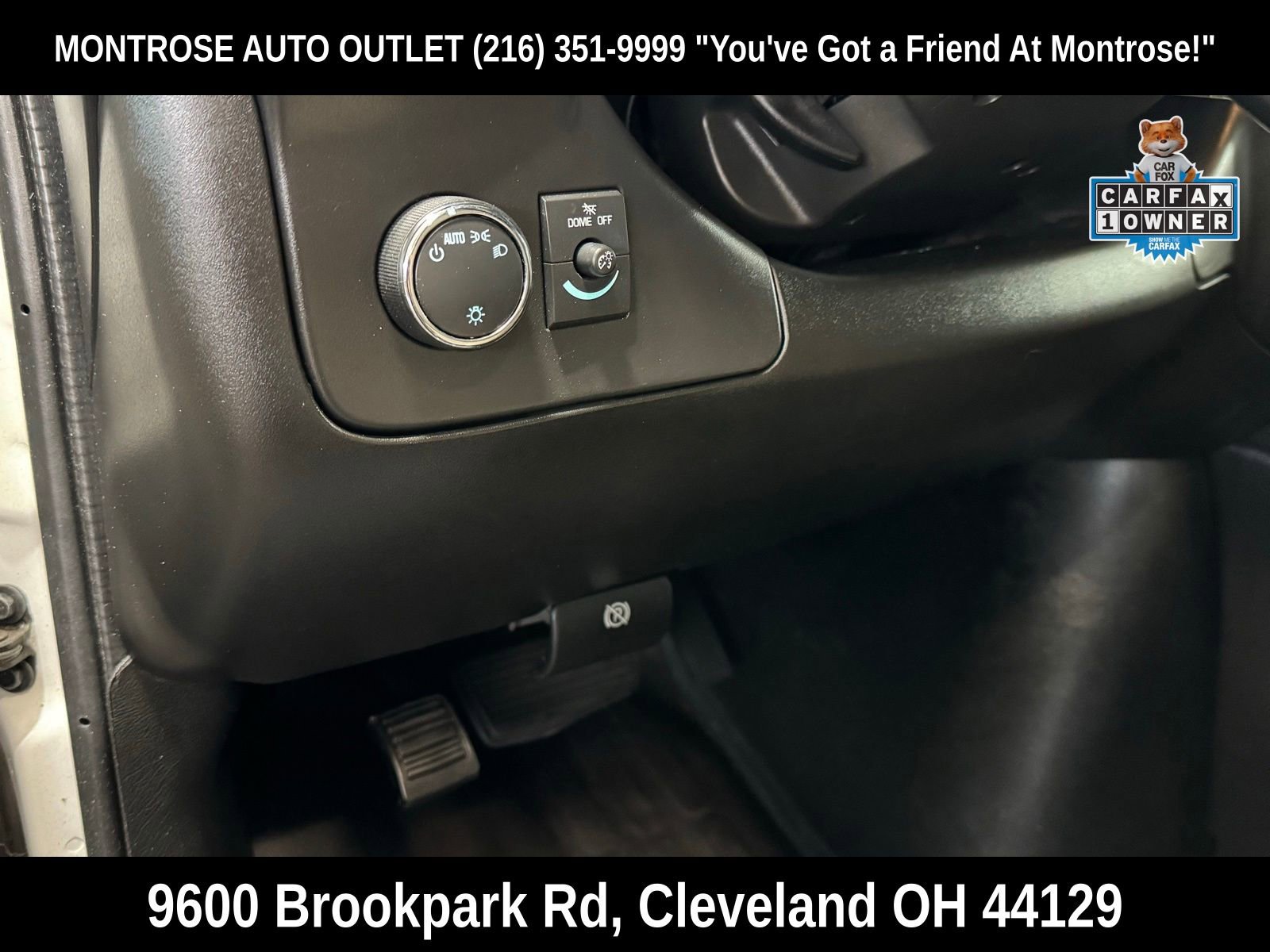 Used 2020 Chevrolet Express 3500 w/ Driver Convenience Package RWD image 14