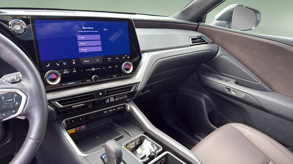 Certified 2025 Lexus TX 350 AWD w/ Technology Package image 29