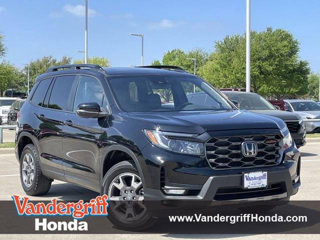 Used 2023 Honda Passport TrailSport image 1