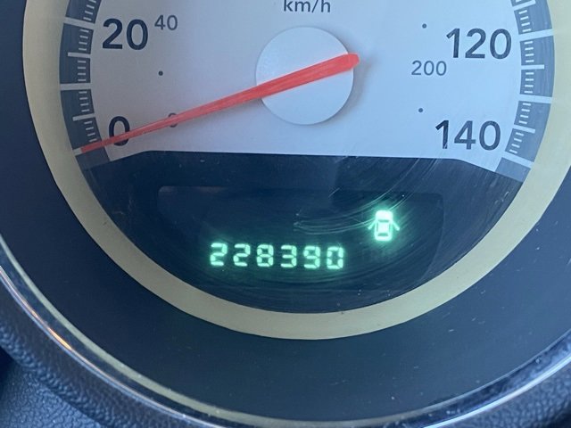 Used 2009 Dodge Charger SXT image 17