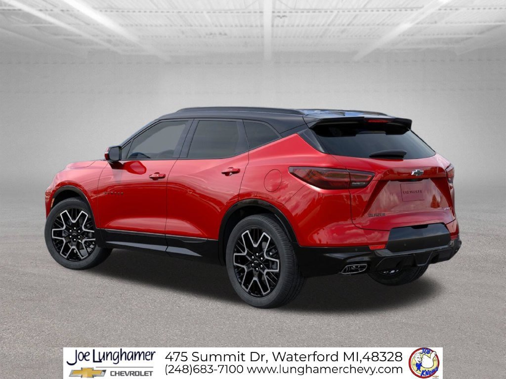 New 2026 Chevrolet Blazer RS w/ Driver Confidence II Package FWD image 3