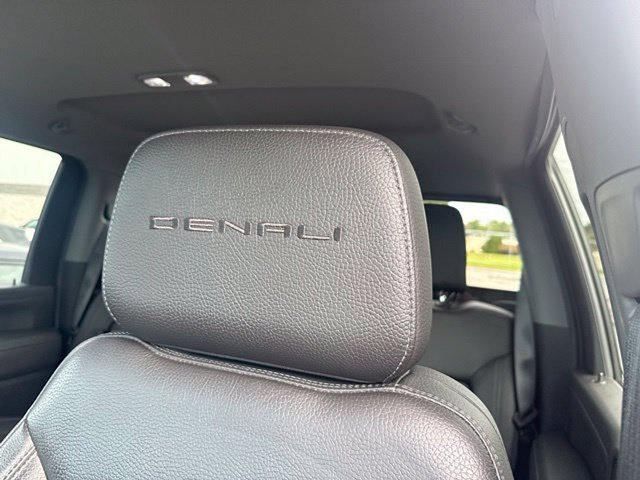 Used 2020 GMC Sierra 2500 Denali w/ Gooseneck/5TH Wheel Package AWD/4WD image 31