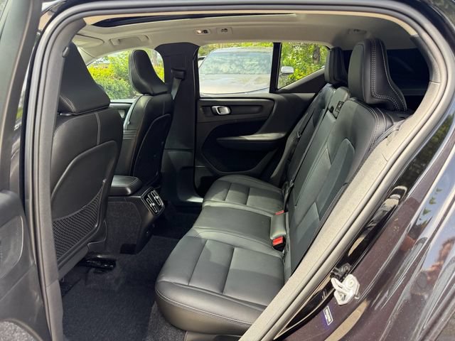 Used 2019 Volvo XC40 T5 Inscription AWD/4WD image 12