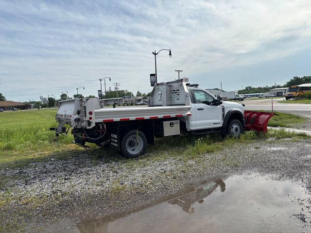 New 2026 Ford F550 4x4 Regular Cab Super Duty image 2