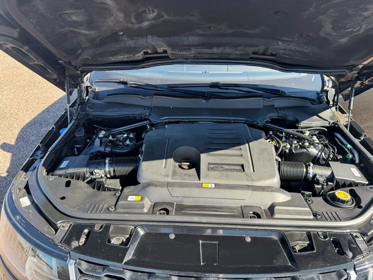 Used 2020 Land Rover Range Rover Sport HSE image 47