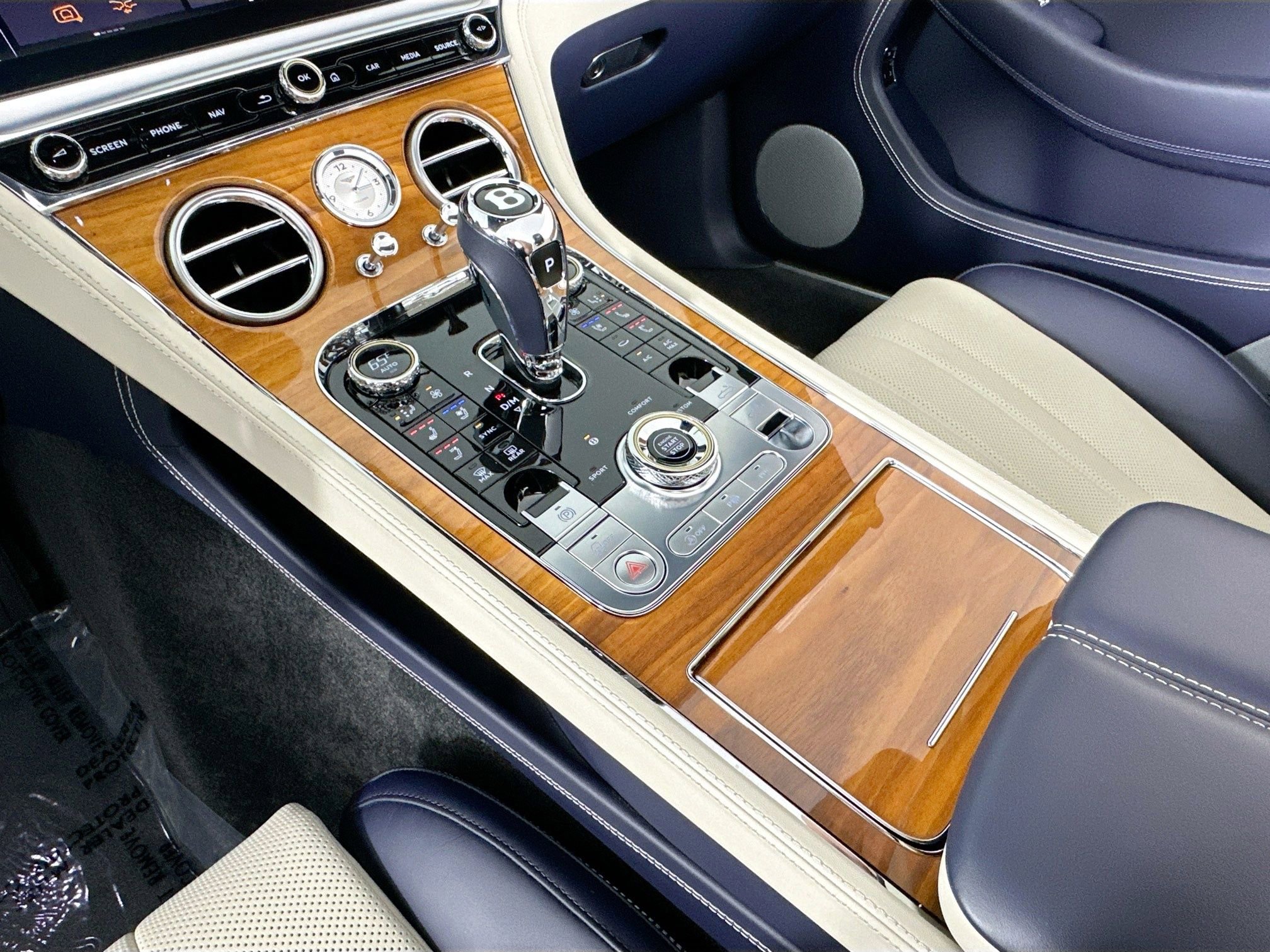 Certified 2023 Bentley Continental GT Mulliner image 16