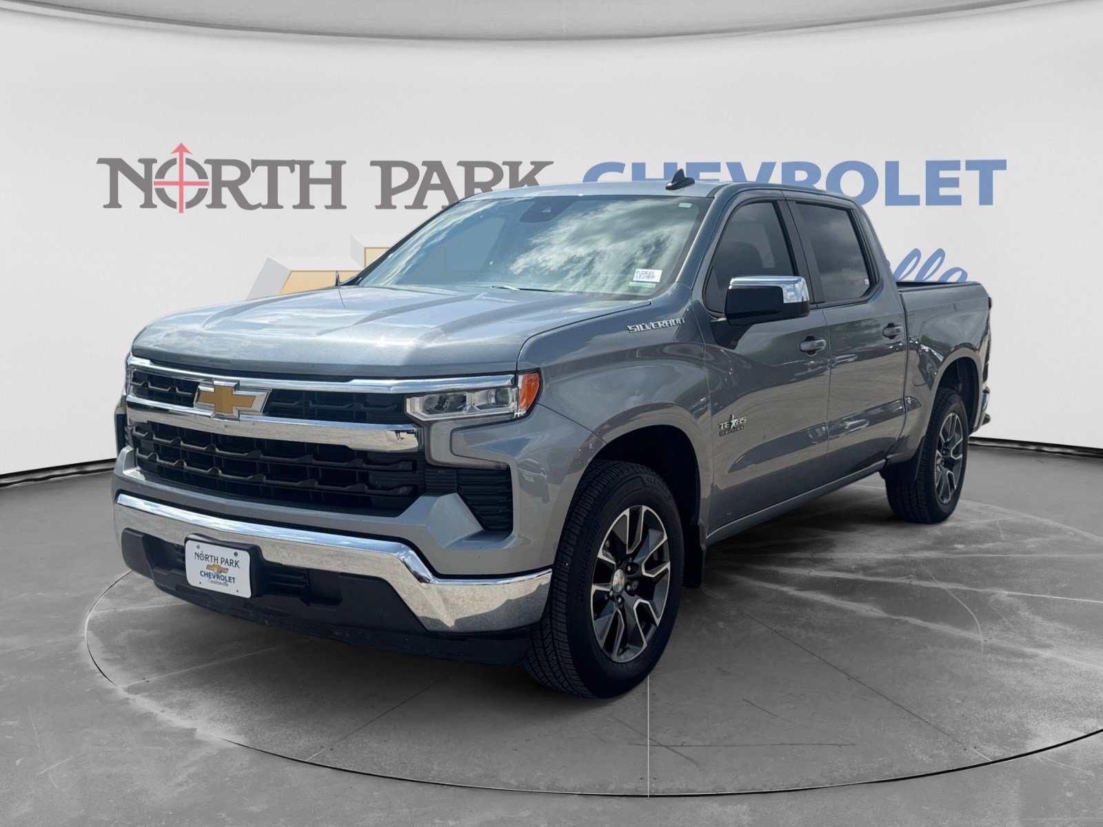 Used 2024 Chevrolet Silverado 1500 LT