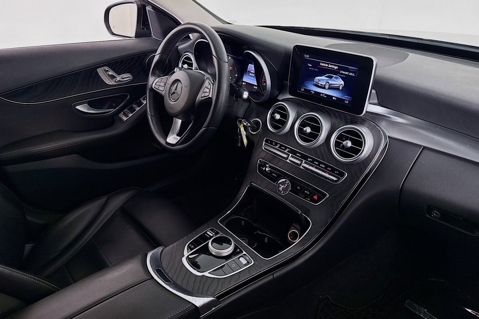 Used 2017 Mercedes-Benz C 300 Sedan image 16