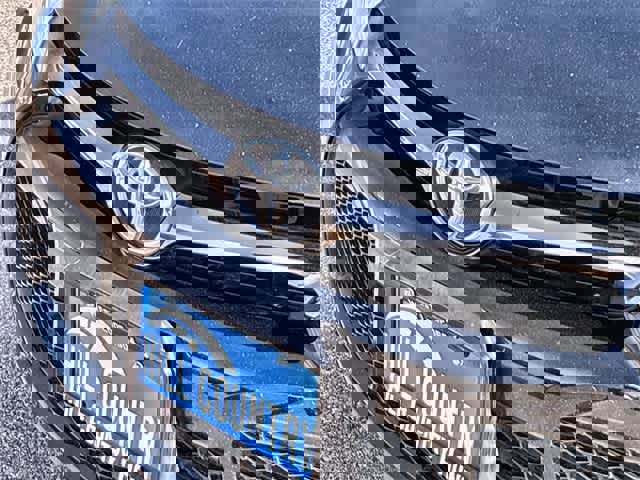 Used 2016 Toyota Camry SE image 12