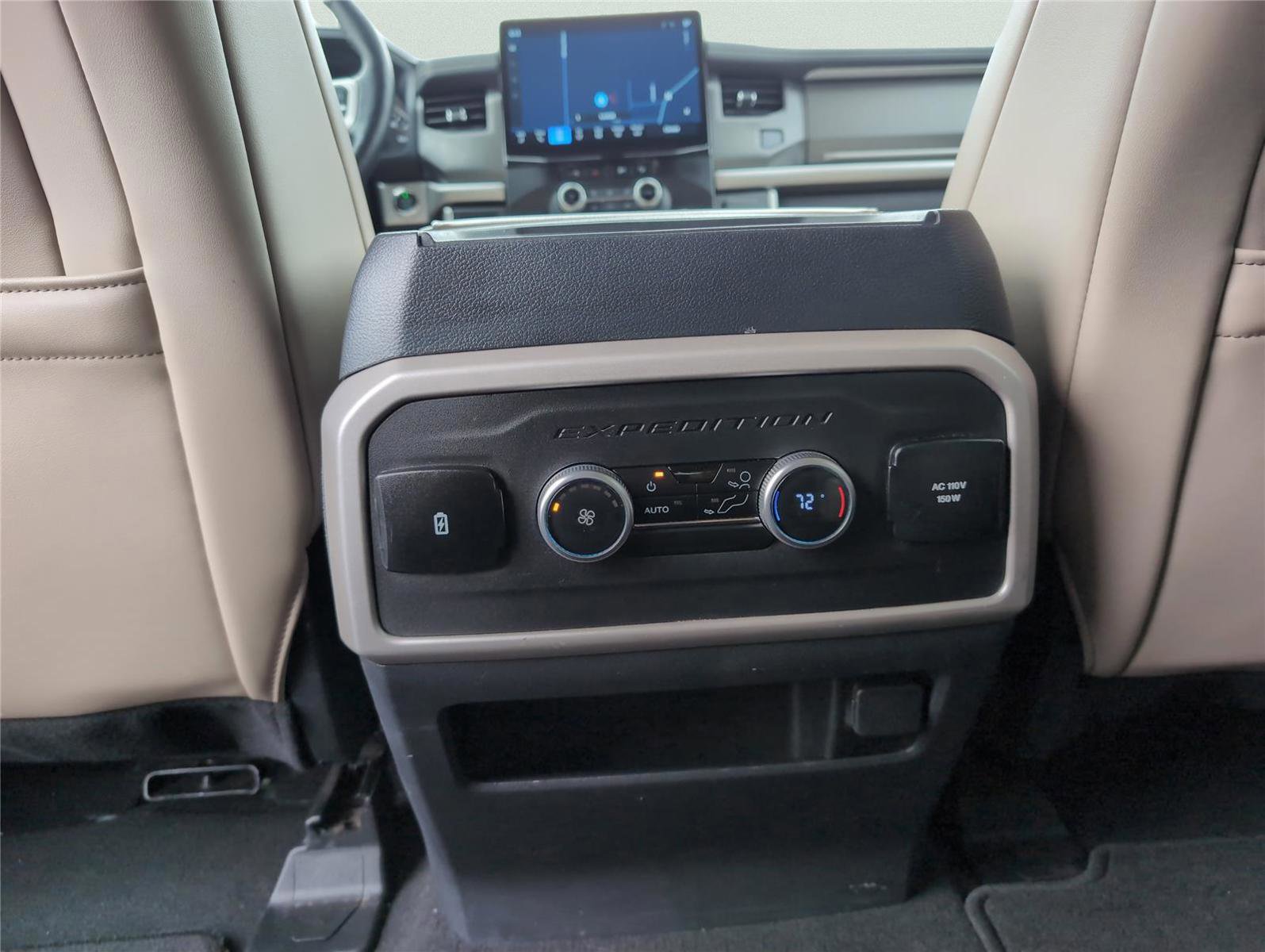 Used 2024 Ford Expedition Max XLT image 34
