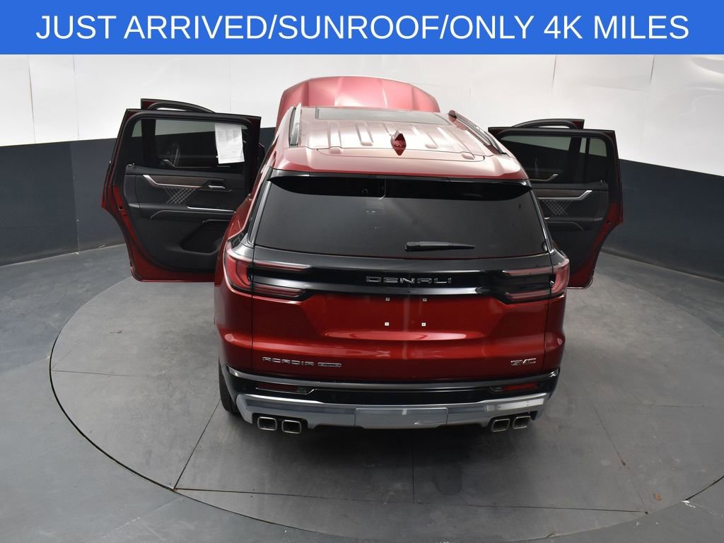 Used 2026 GMC Acadia Denali w/ Super Cruise Package image 9