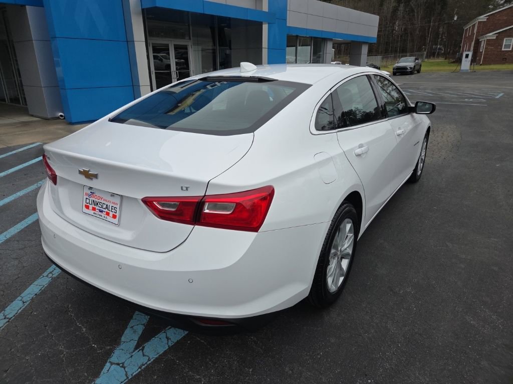 Used 2024 Chevrolet Malibu LT FWD image 9