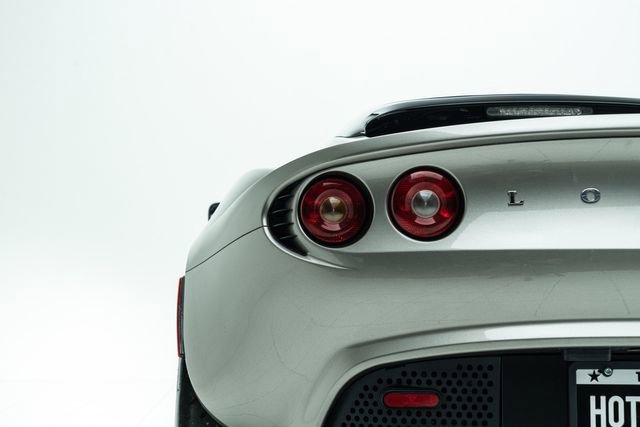 Used 2005 Lotus Elise RWD image 16