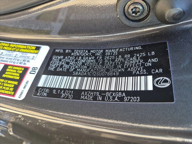 Used 2025 Lexus ES 300h w/ Premium Package FWD image 19