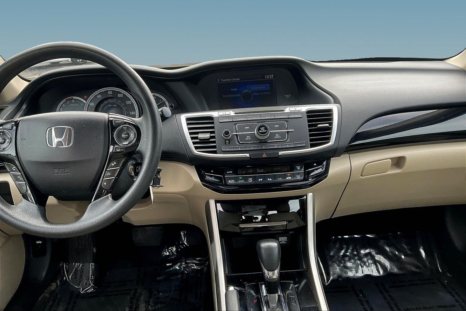 Used 2016 Honda Accord LX image 9