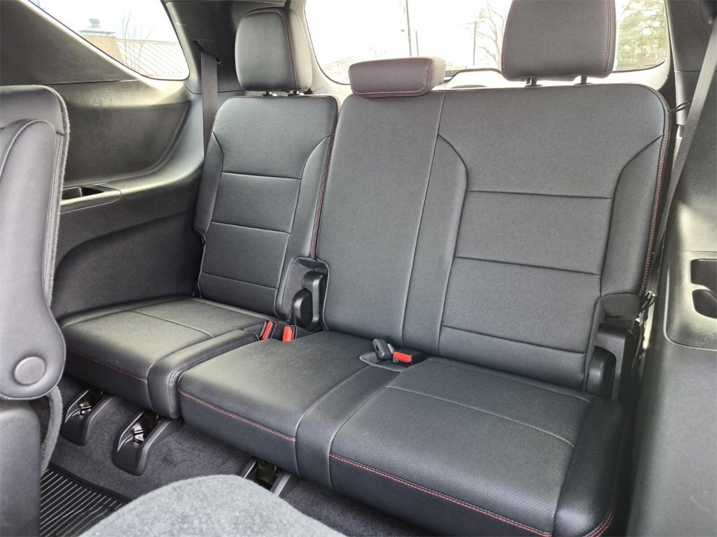 Certified 2025 Chevrolet Traverse RS w/ LPO, Floor Liner Package image 40