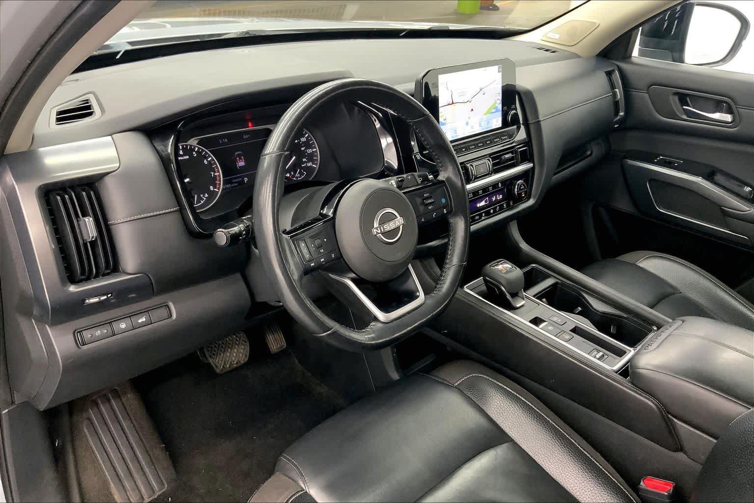 Used 2022 Nissan Pathfinder SL w/ SL Premium Package FWD image 20